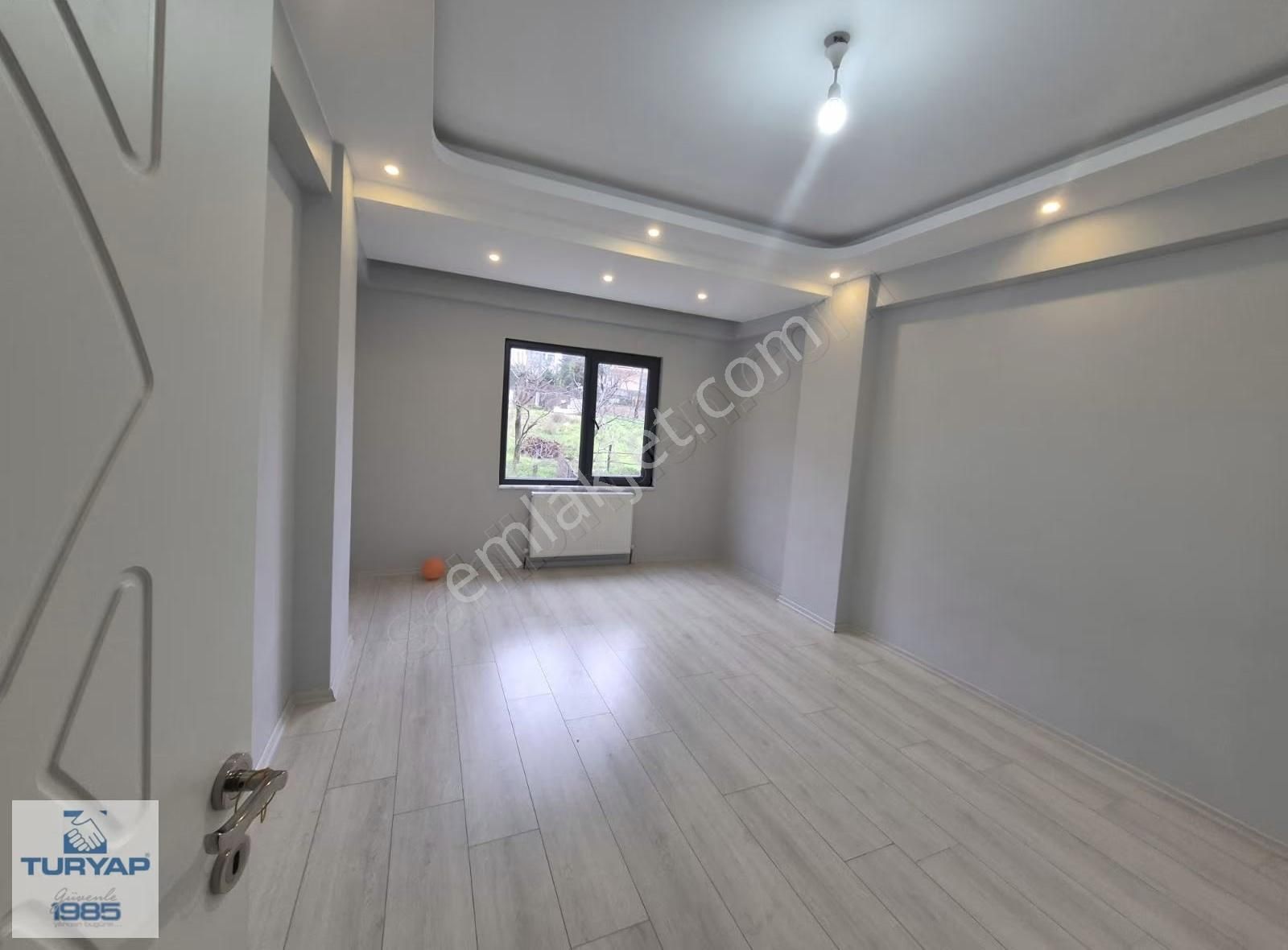 Mehmet Akif Ersoy Mah.de Geniş Kiralık Daire - Görsel 2