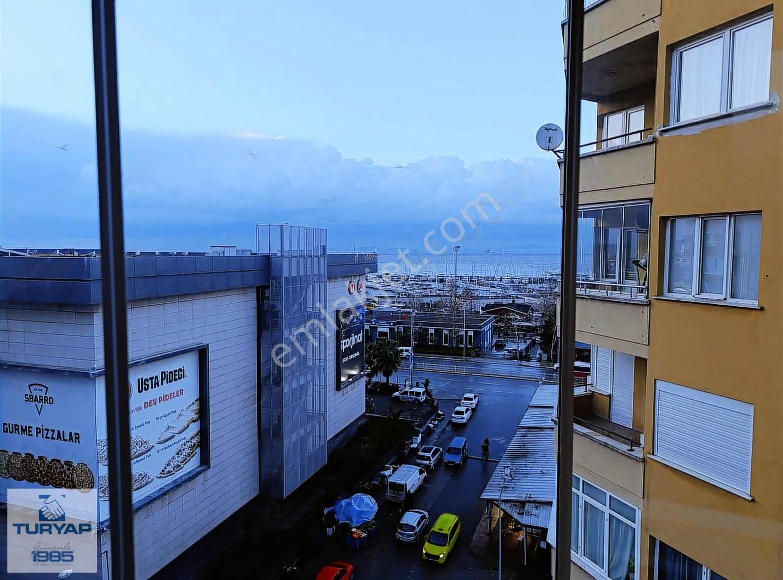 Turyap Aydemir'den Sarı 10 Katlılarda 3+1 Kiralık Daire