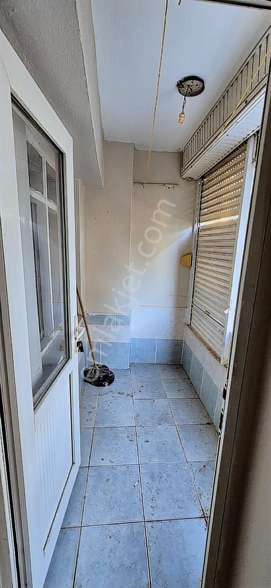 Emlak Adasından Merkezde Kelepır 2+1 - Görsel 13