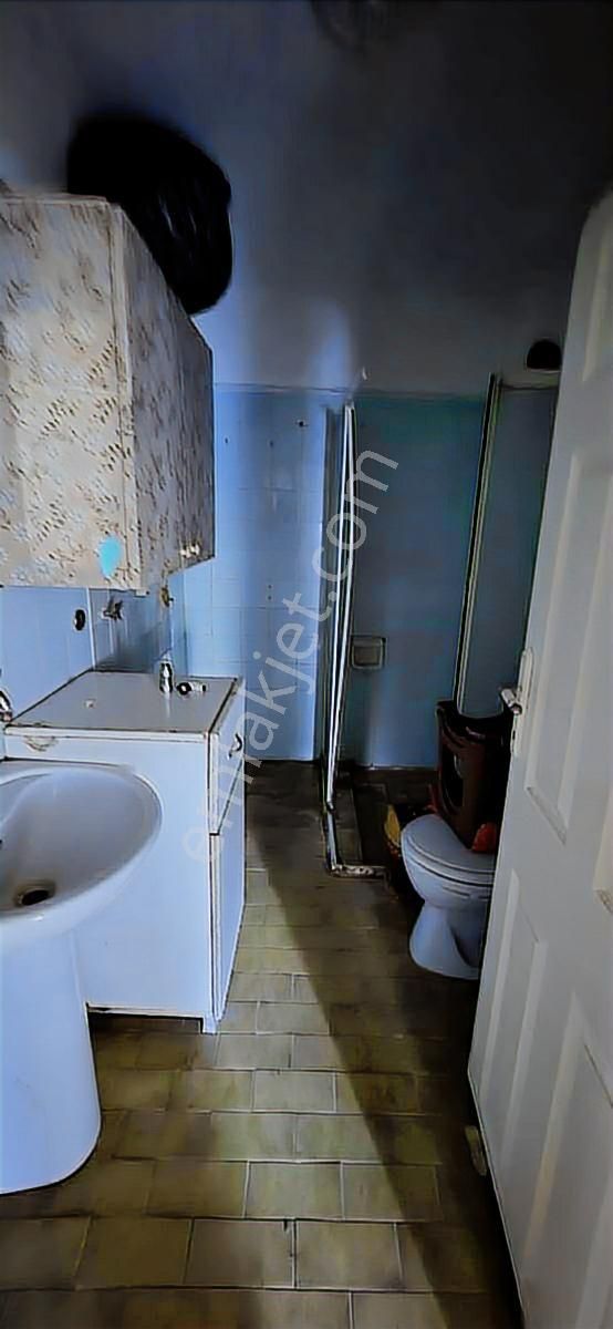 Emlak Adasından Merkezde Kelepır 2+1 - Görsel 6