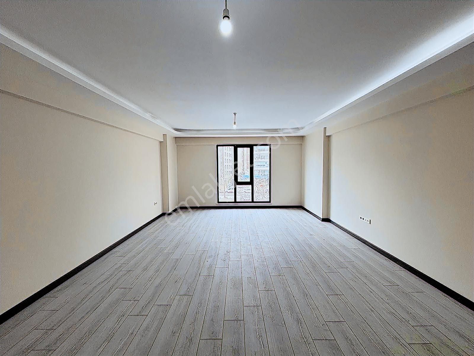 Fa Özbirden Akıllı Ev Sistemi İle Donanımlı Cadde Cephe Lüx 4+1 - Görsel 17