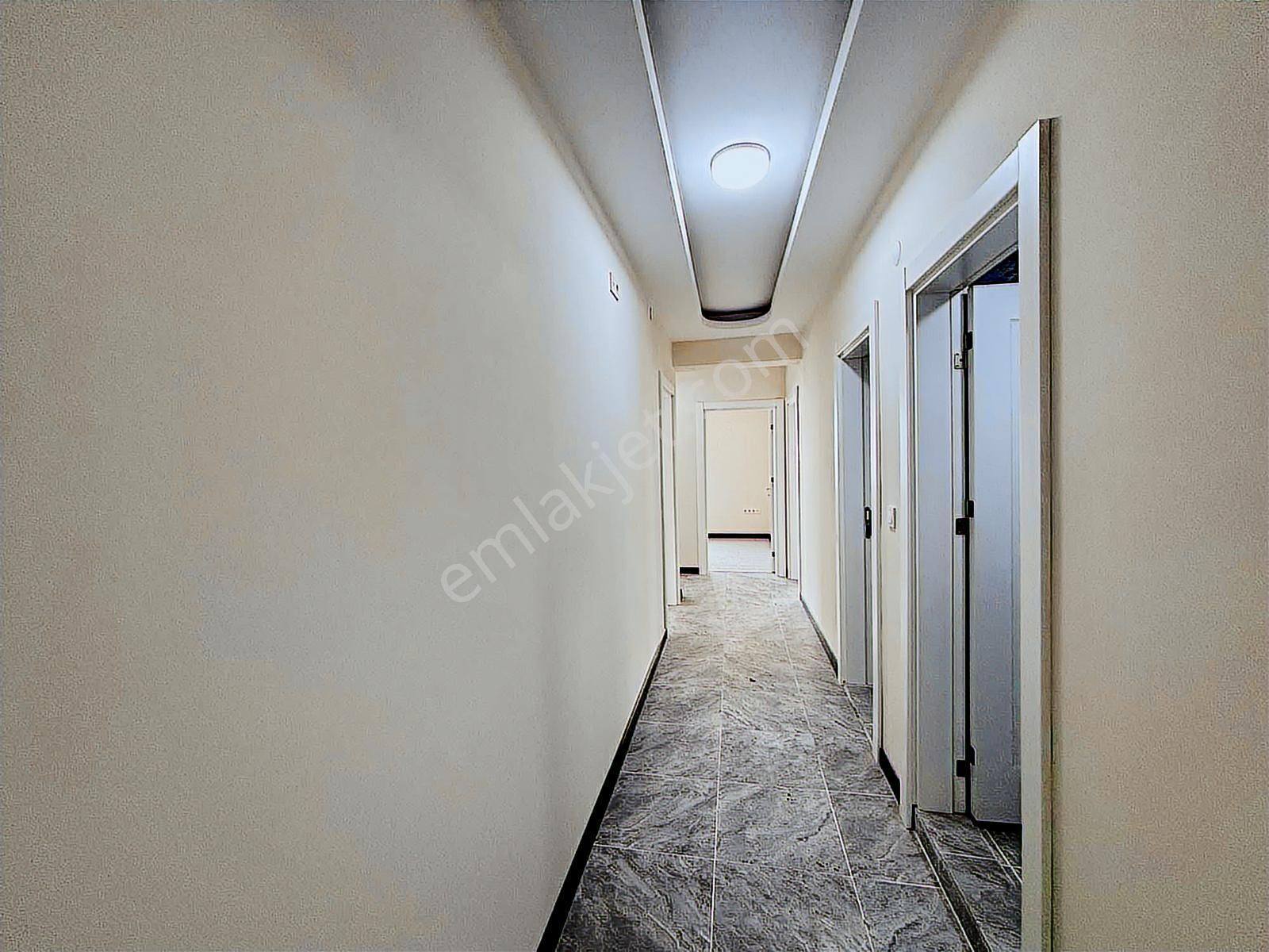 Fa Özbirden Akıllı Ev Sistemi İle Donanımlı Cadde Cephe Lüx 4+1 - Görsel 13