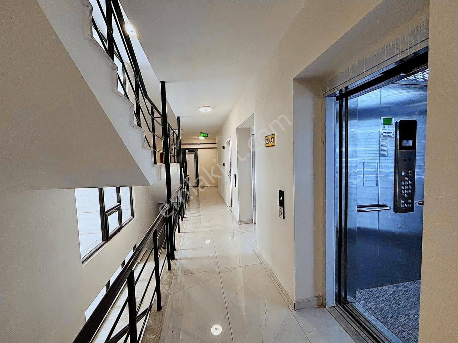 Fa Özbirden Akıllı Ev Sistemi İle Donanımlı Cadde Cephe Lüx 4+1 - Görsel 26