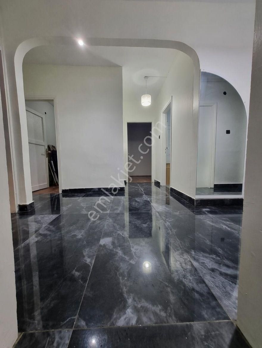 Sahile Yürüme Mesafesi , Butik Sitede , Yenilenmiş 3+1 - Görsel 10