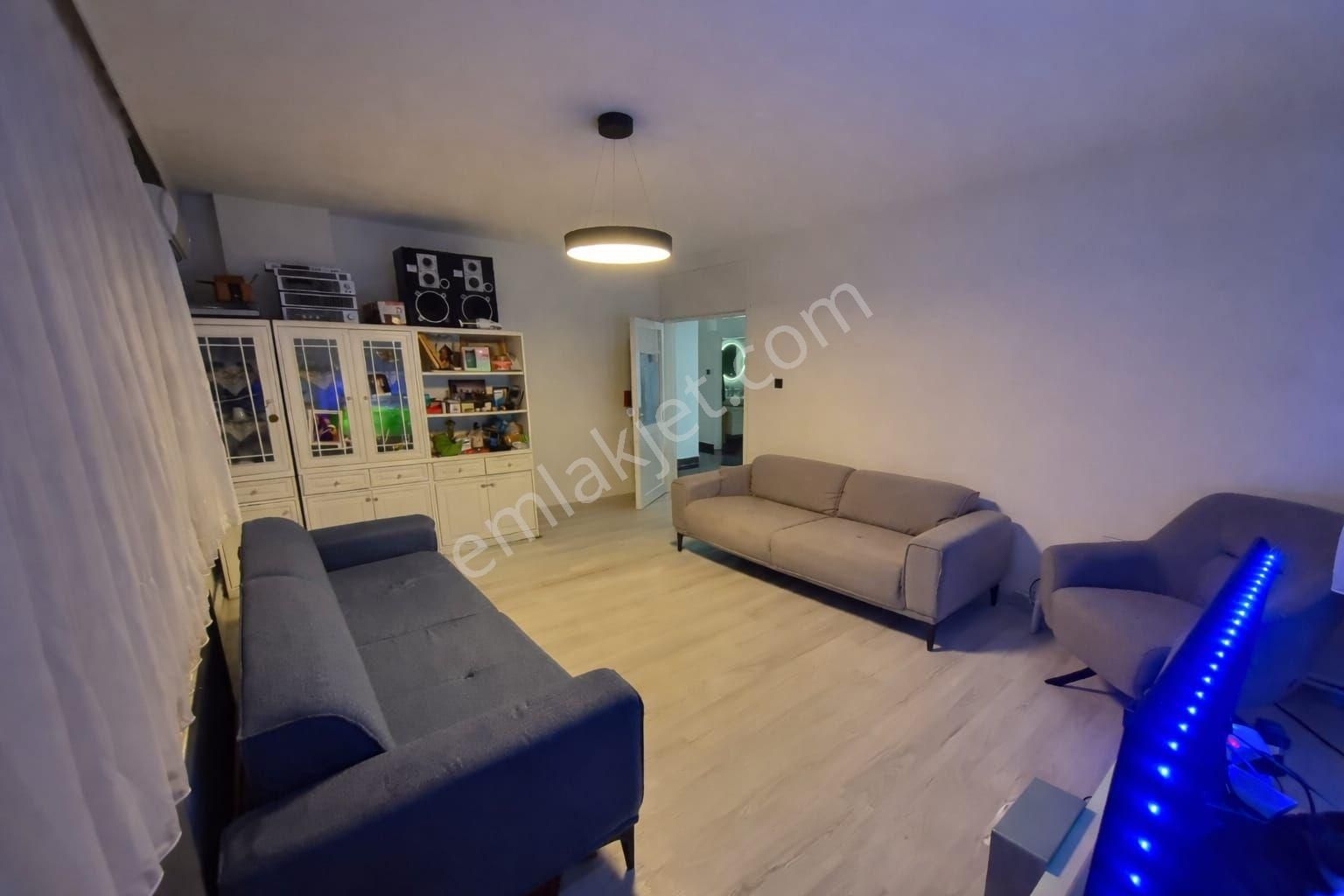 Sahile Yürüme Mesafesi , Butik Sitede , Yenilenmiş 3+1 - Görsel 2