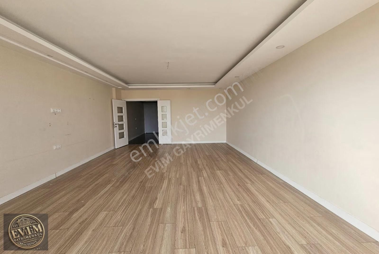 Evim Gayrimenkul'den Havuzlu Güvenlikli Sitede 3+1 Lüx Daire - Görsel 16