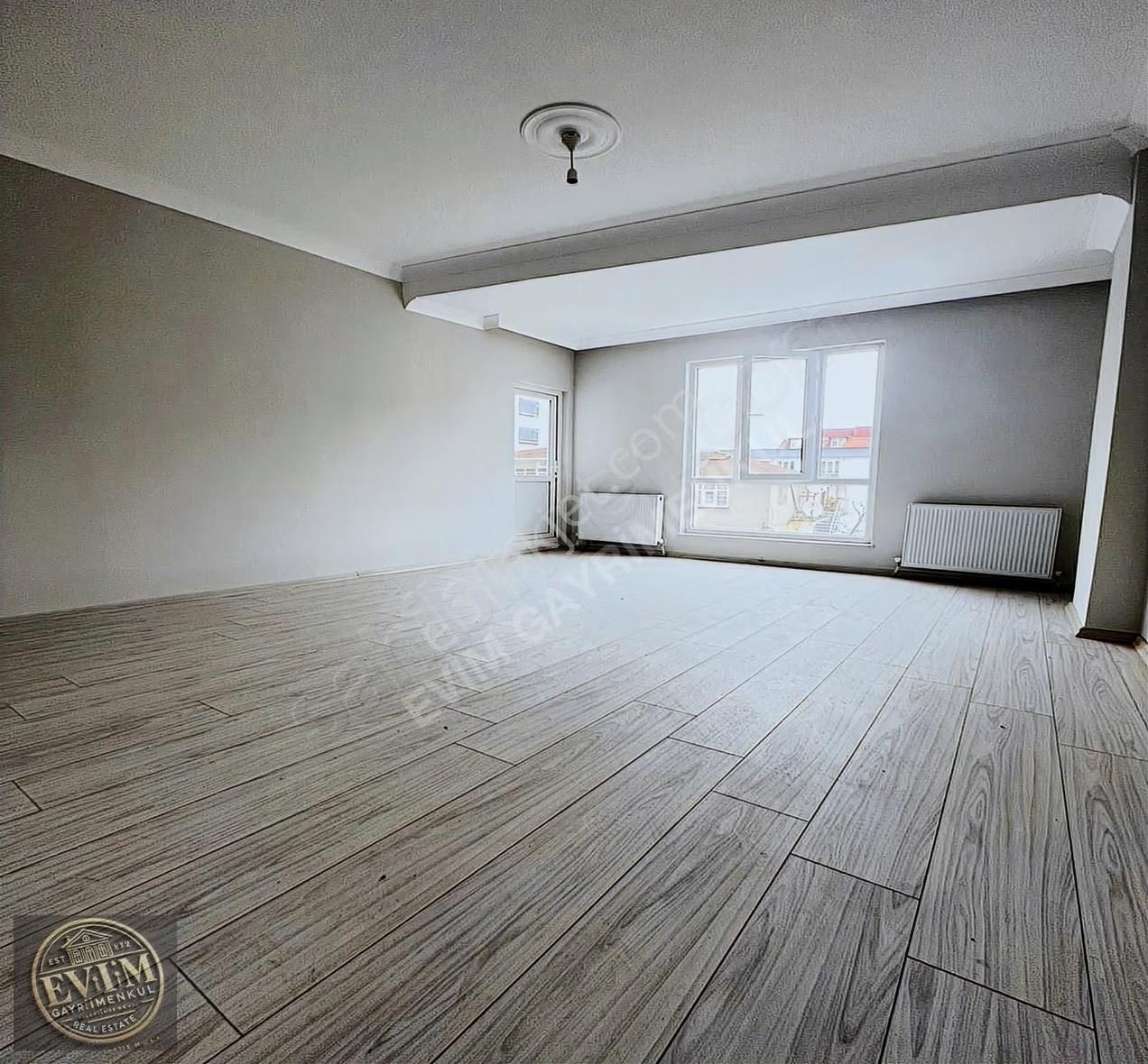 Evim'den İstasyon Mah.muhteşem Konumda 2+1 120 M2 Satılık Daire!