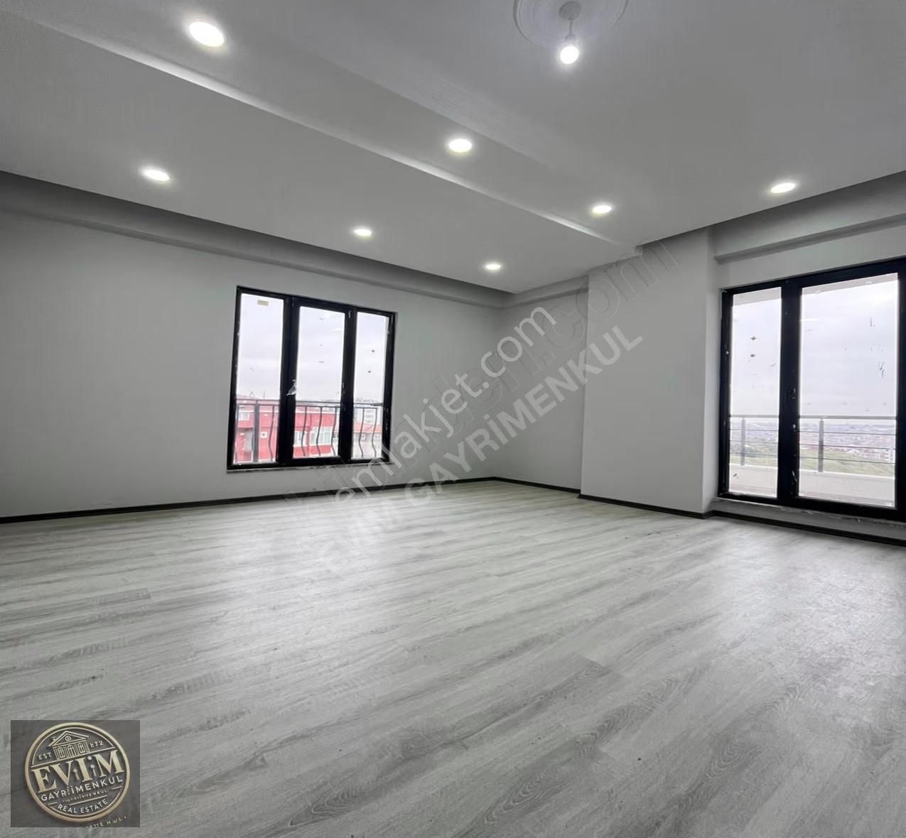 Evim'den Tepe Bölg.ebeveyn Banyolu 120m2 Sıfır 2+1 Satılık Daire - Görsel 13