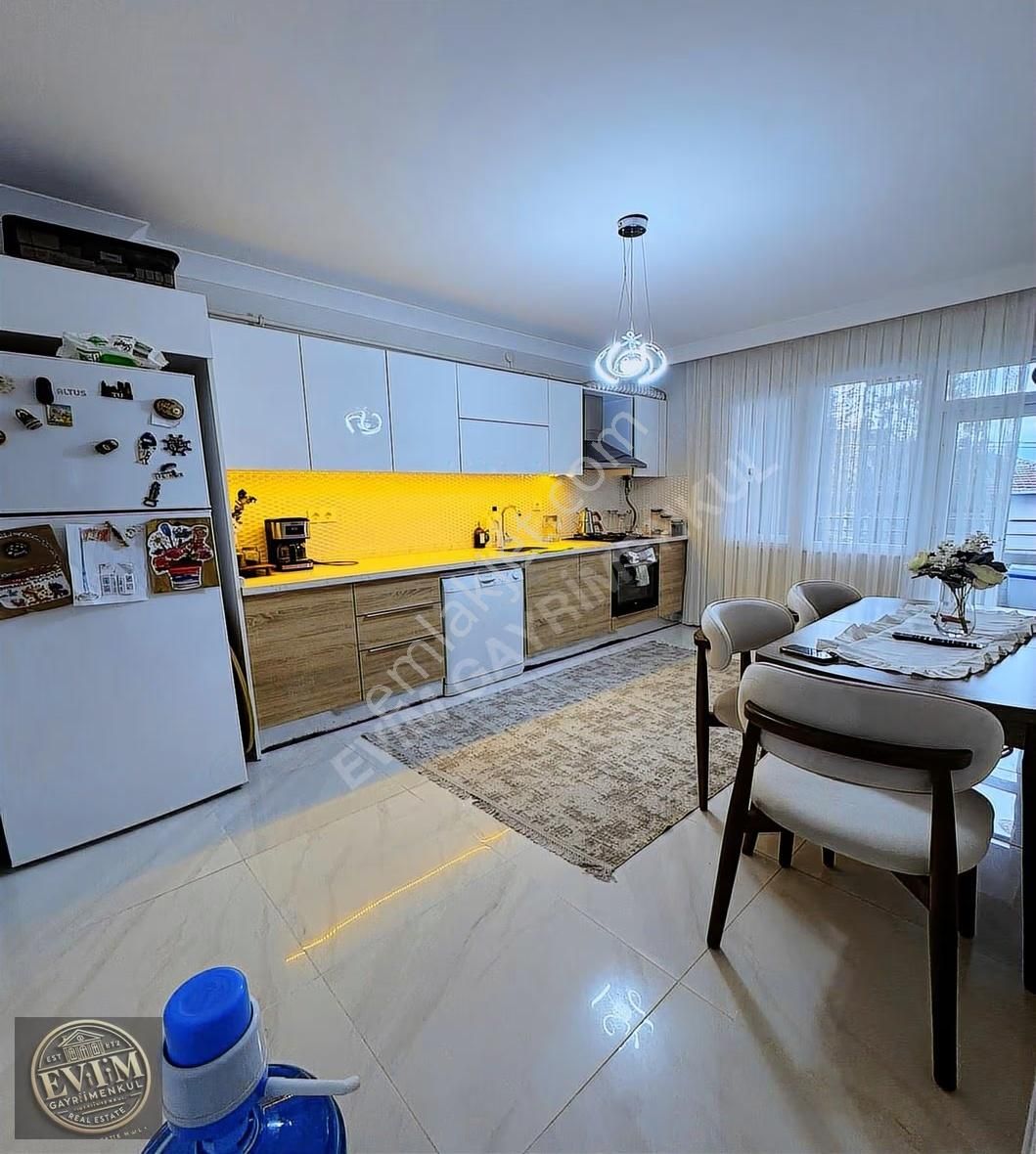 Evimden İstasyon Mah.%100kredi İmkanlı 3+1 140m²ankastre+kombili - Görsel 14