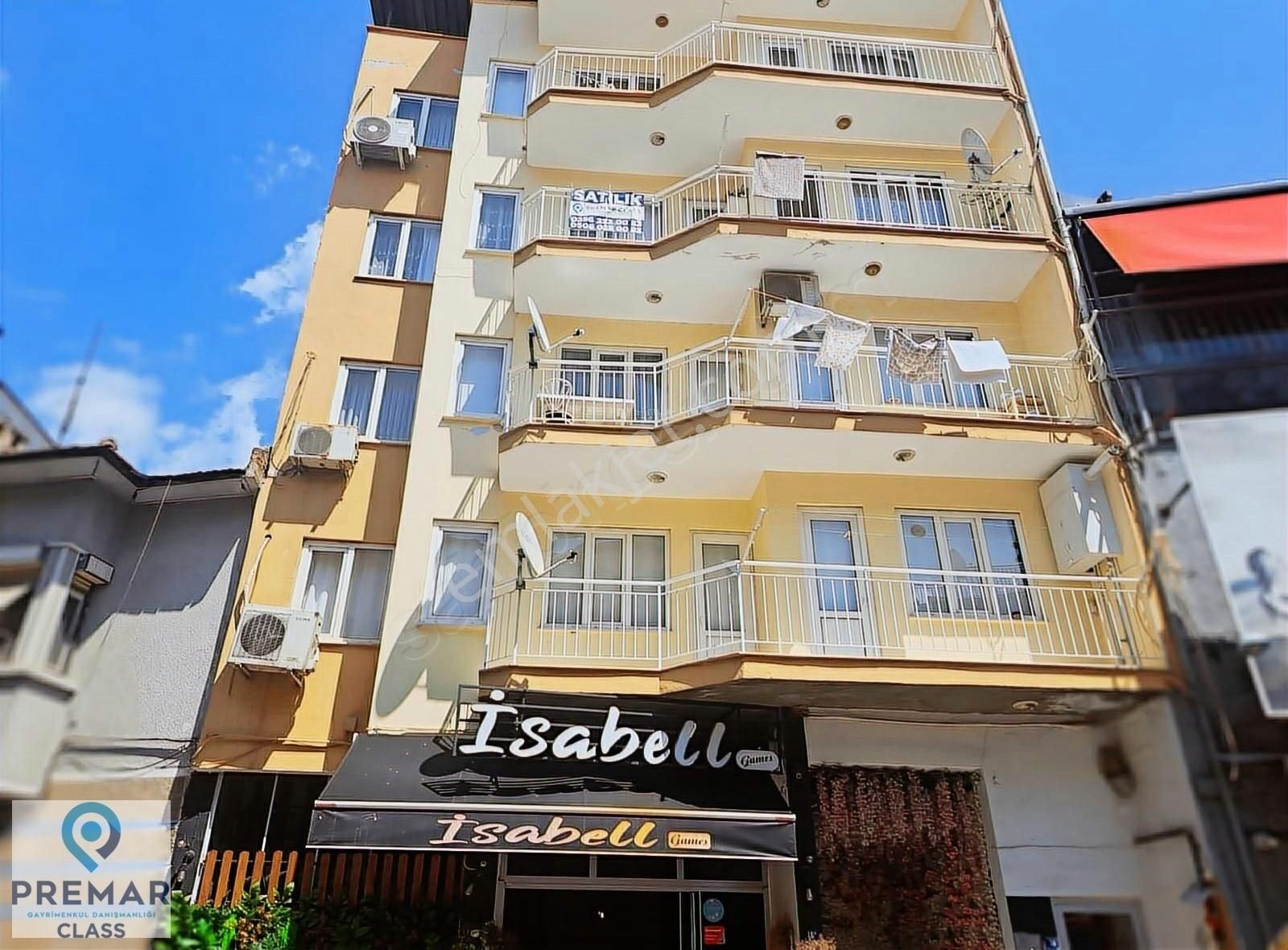 Hasanefendi Mahallesinde Satılık Ara Kat Daire