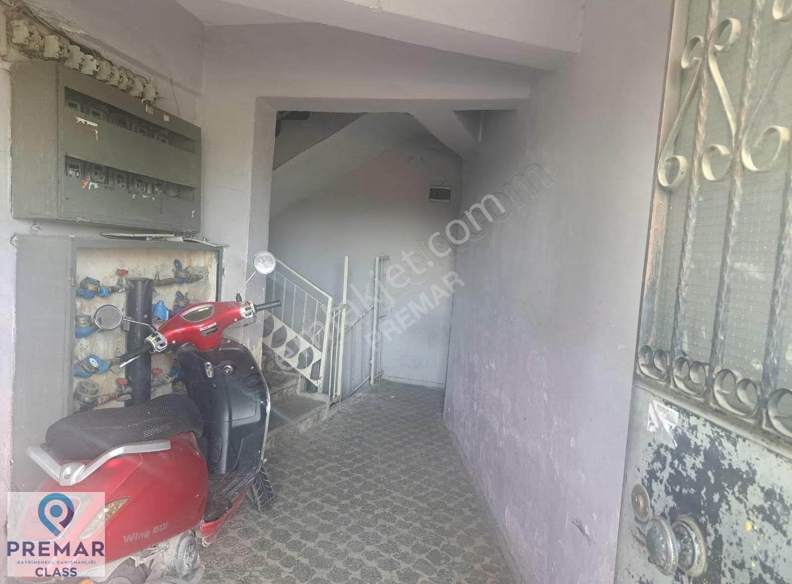 Aydın Efeler Orta Mahallede Satılık 2+1 Daire - Görsel 6