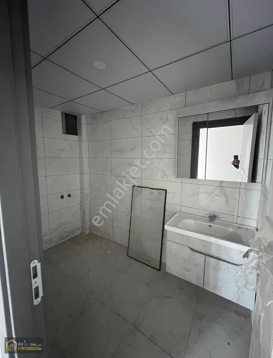 Aslanlı Kışla Caddesi Cepheli Satılık 1+1 Ofis Daire - Görsel 16