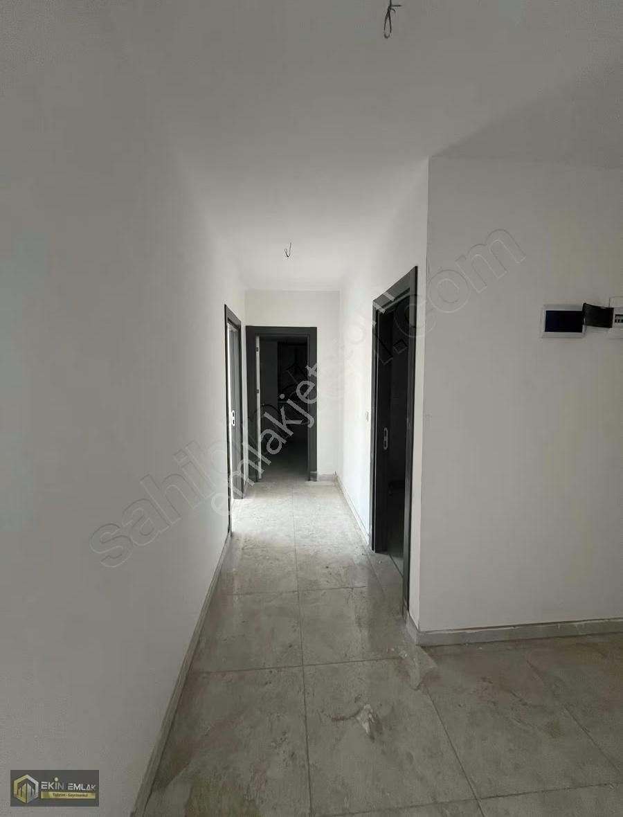 Aslanlı Kışla Caddesi Cepheli Satılık 1+1 Ofis Daire - Görsel 6