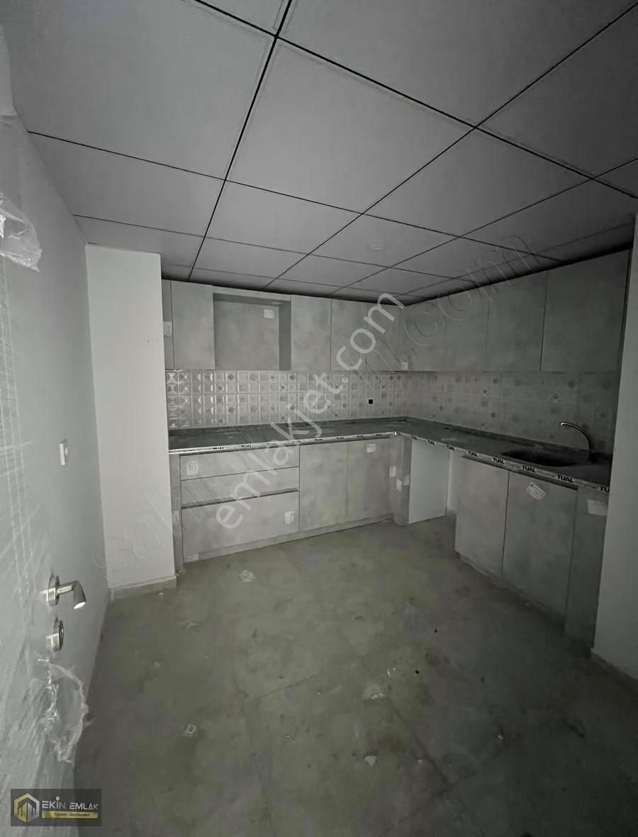 Aslanlı Kışla Caddesi Cepheli Satılık 1+1 Ofis Daire - Görsel 27