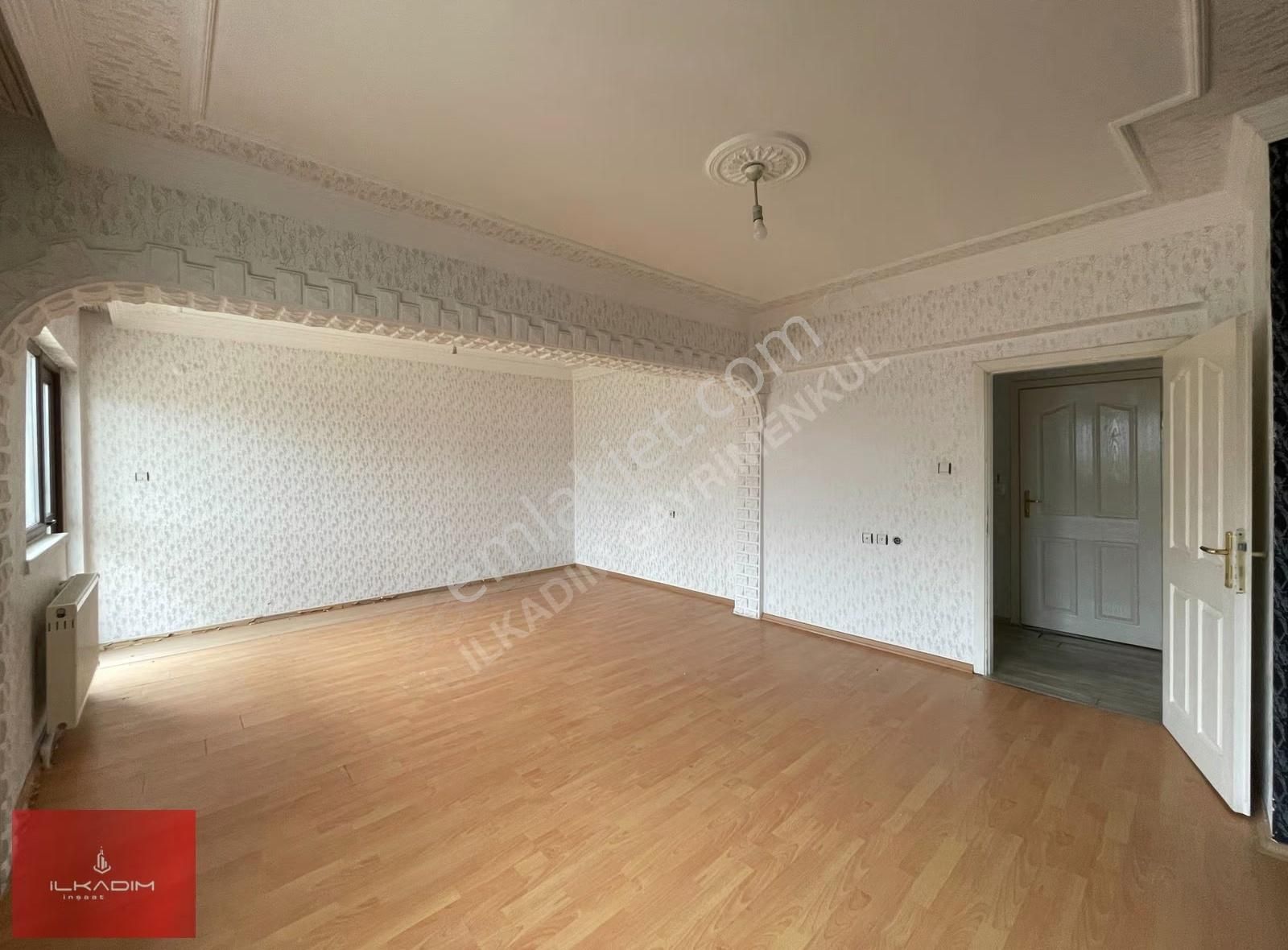 İlkadımdan Mustafa Erciğez Caddesi Üzerinde 5+1 Kiralık Dubleks - Görsel 5