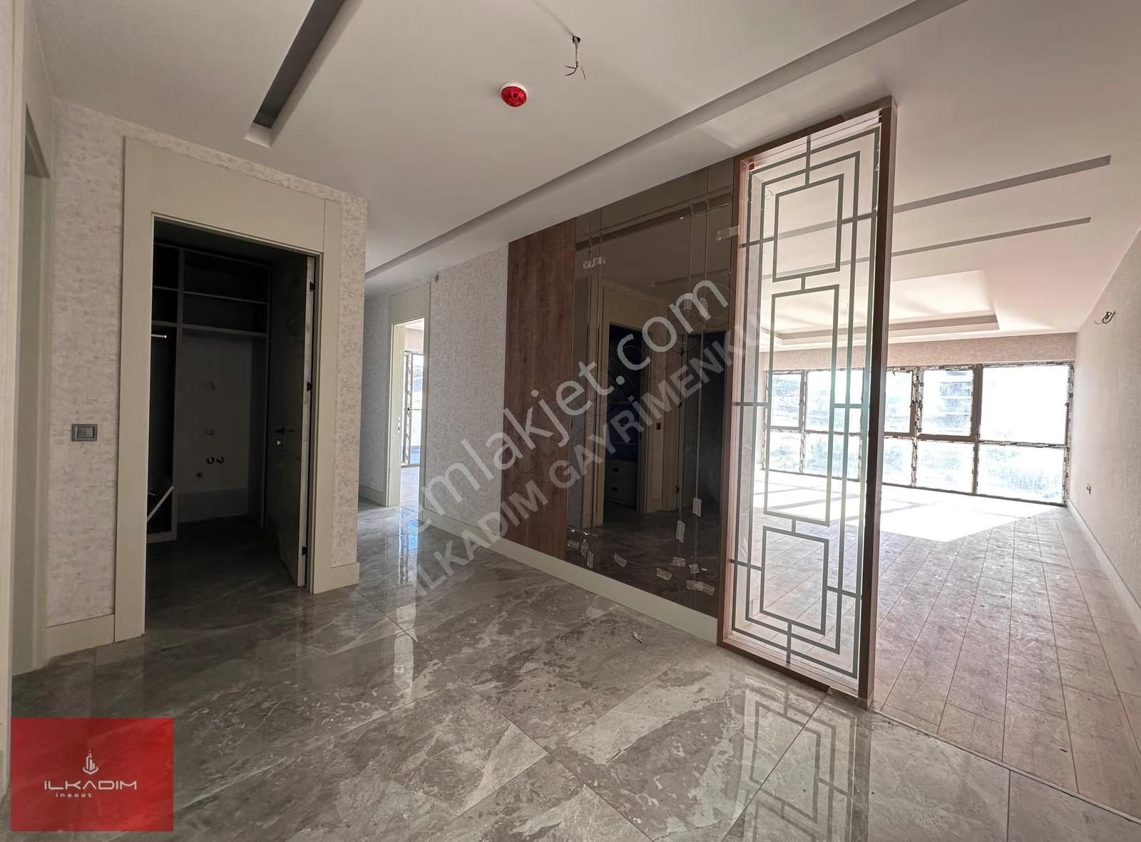 Yükseltepede 45.000 M2lik Alana Sahip Projede Gölet Manzaralı 4+ - Görsel 21