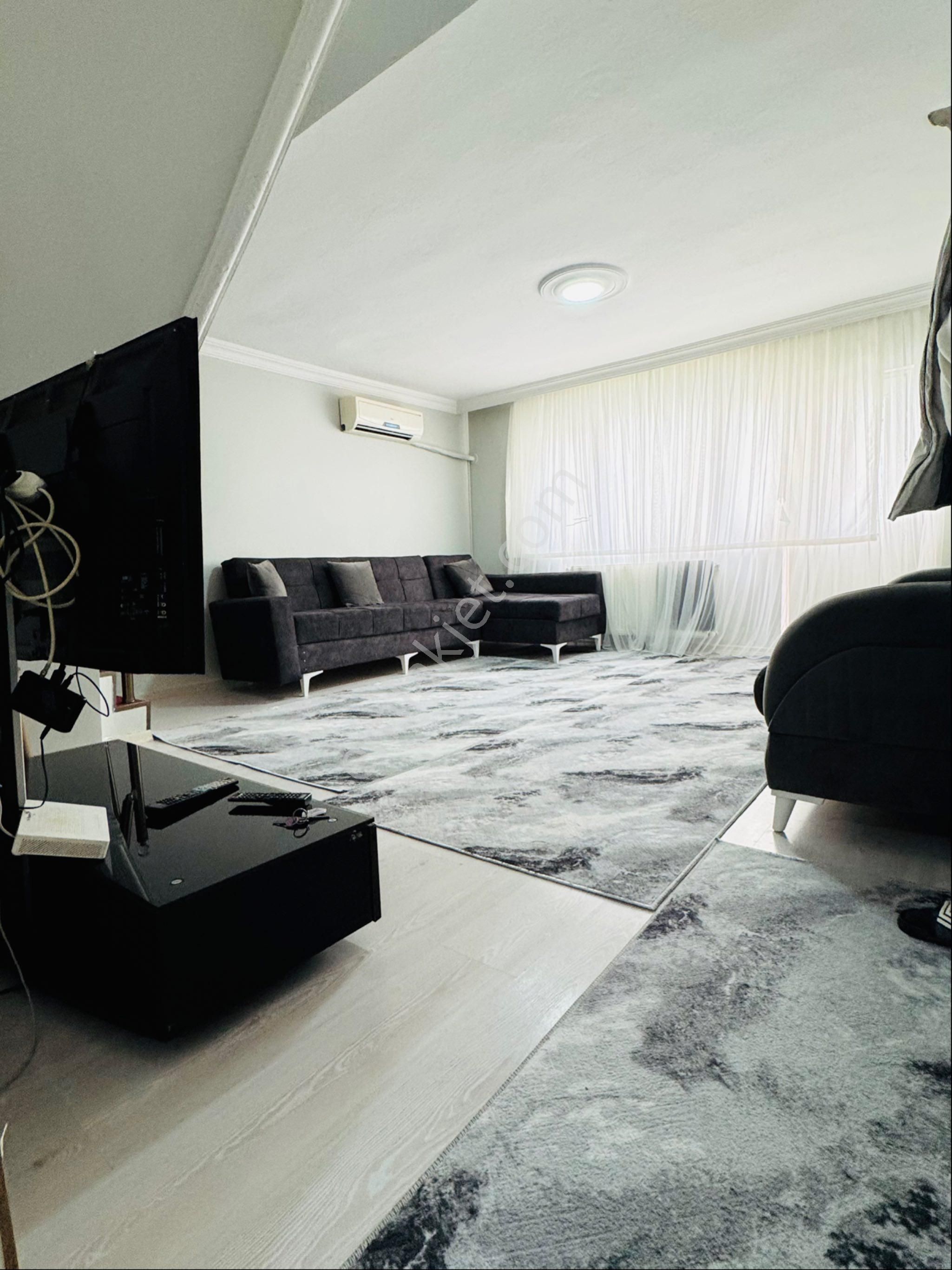 Elaza İnvest’en Müstakil Dubleks Göl Kıyısına Ve Ulaşıma Yakın 3+1 Kiralık - Görsel 2