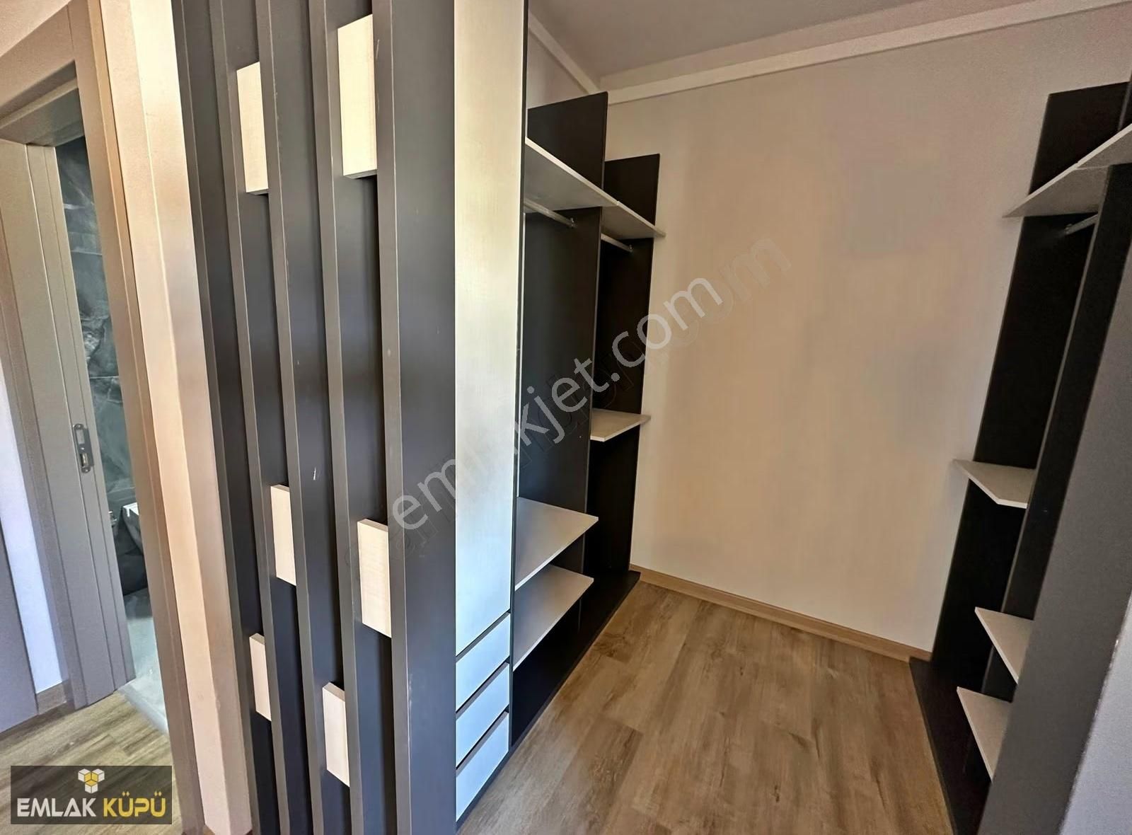 Bağlıca Mah'de Satılık 4+1 Şehir Manzaralı Cadde Üstü Daire - Görsel 3