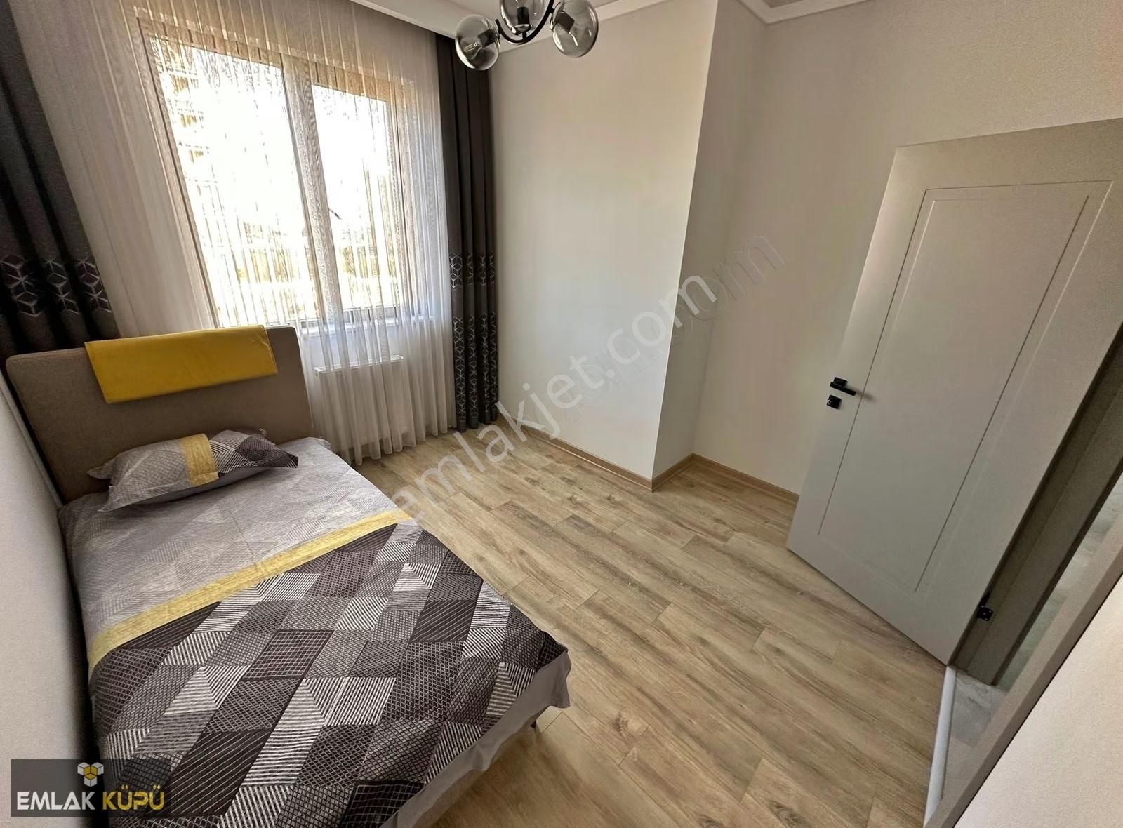 Bağlıca Mah'de Satılık 4+1 Şehir Manzaralı Cadde Üstü Daire - Görsel 4