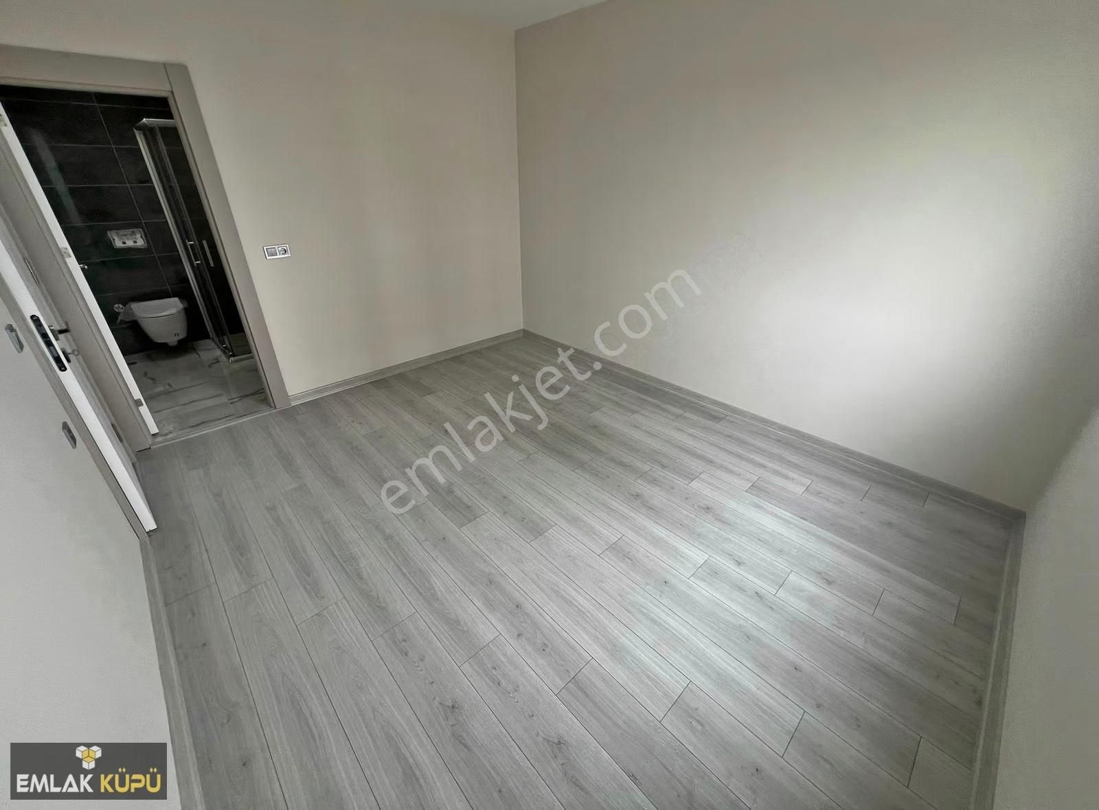 Atayurt Mah'de Satılık 2+1 Ebeveyn Banyolu Full Daireler - Görsel 14