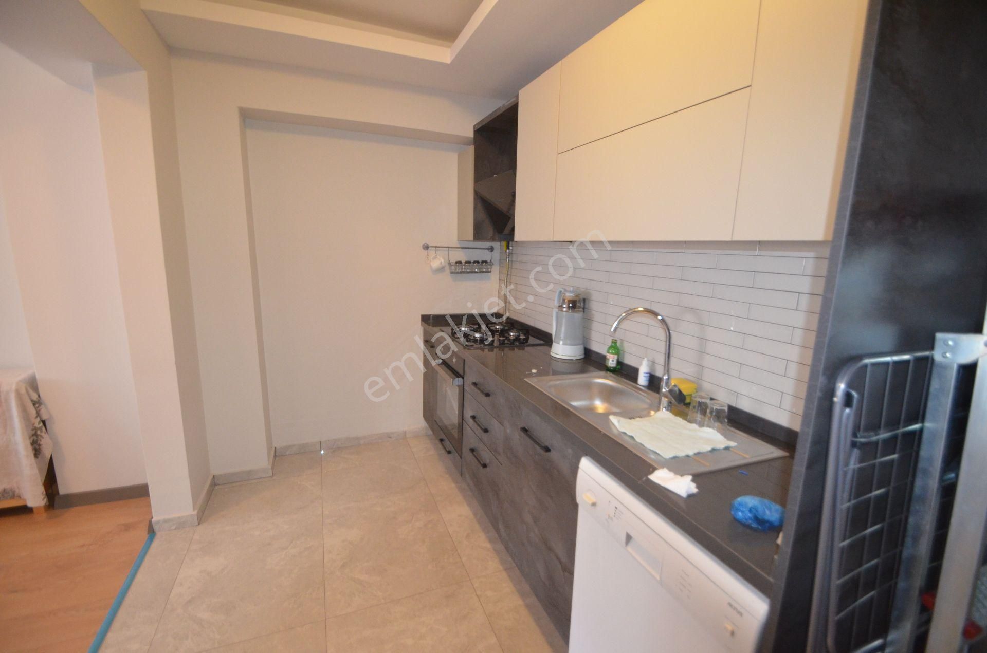 Medicalpoınt Hastanesi Yakını Yeni Binada Eşyalı Kiralık 2+1 - Görsel 13