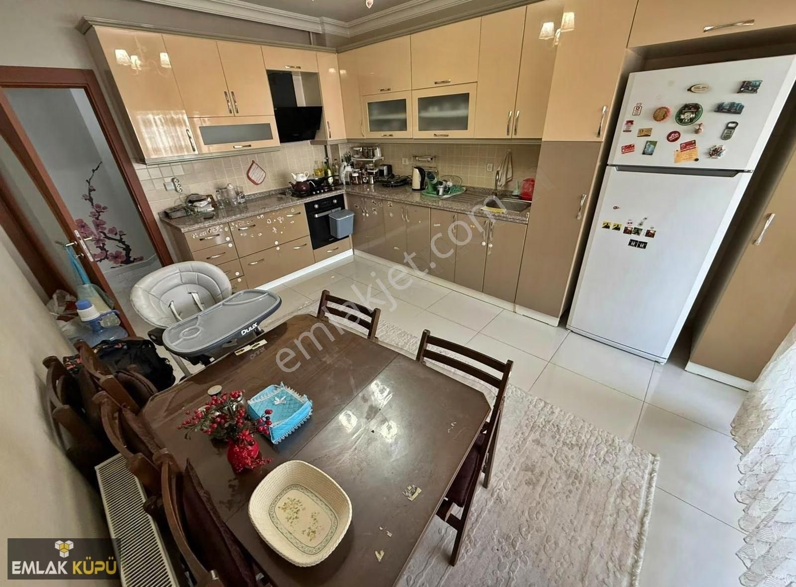 Mermeroğlu Cad. Satılık Yüksek Kredili K.otoparklı 3+1 Daire