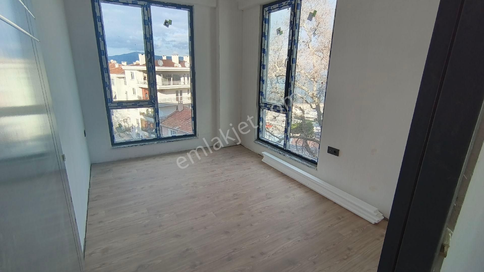 Ena Group Bursa Mudanya Halitpaşa'da Marina'ya 50 Mt 1+1, 2+1 Satılık Sıfır Daireler - Görsel 9