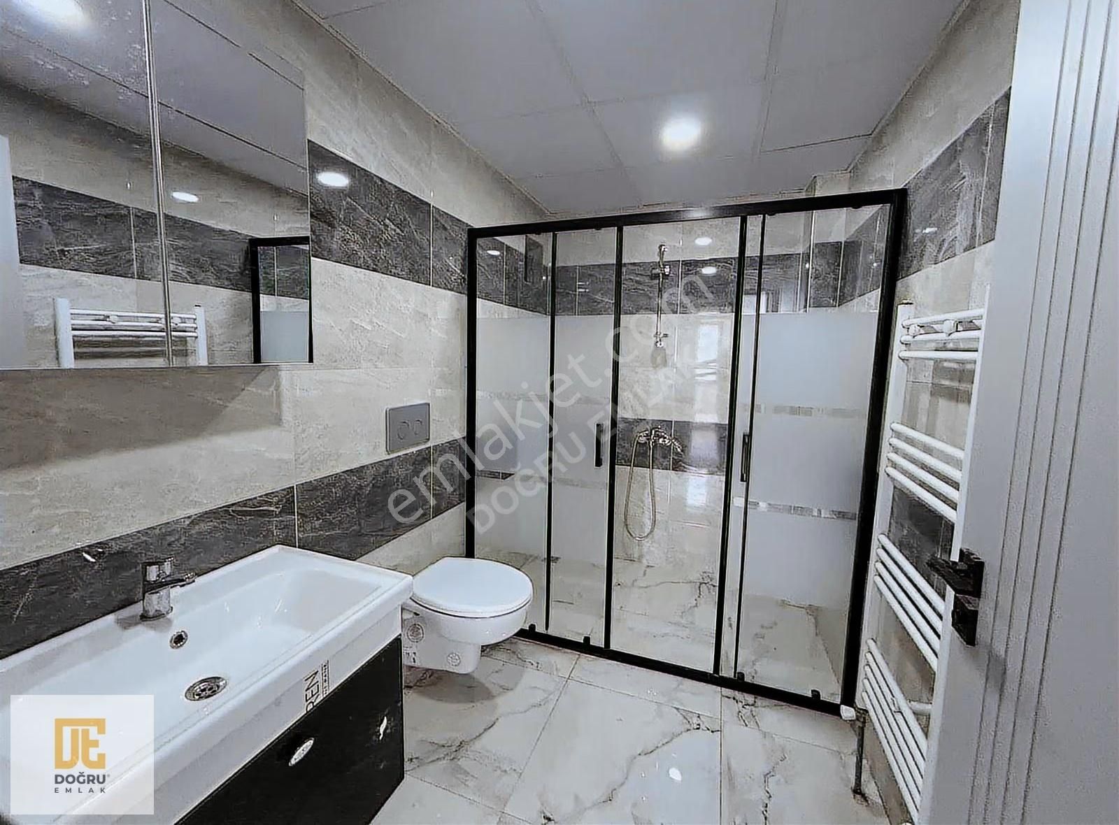 Doğru Emlak - Hobi Bahçeli Park Cepheli 4+1 Satılık Daire ! - Görsel 3