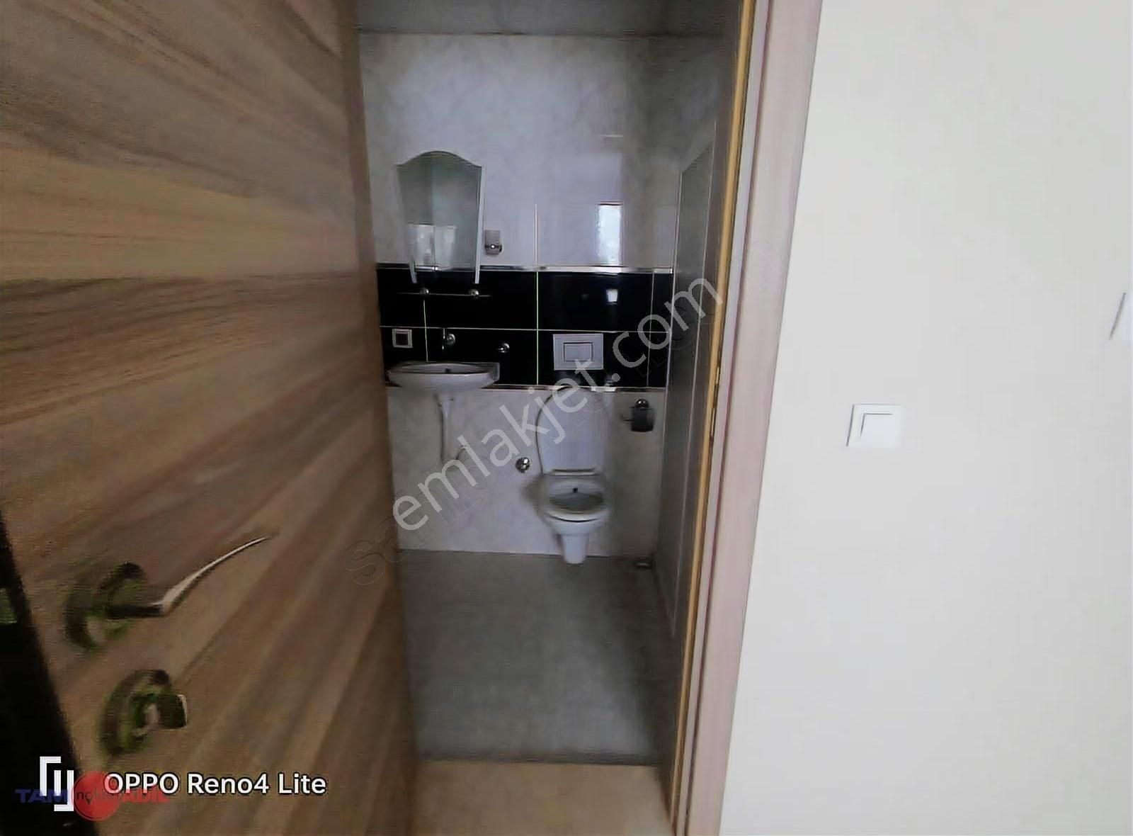 Bergama Şehir Merkezinde Kiralık 3+1 Zemin Kat Daire - Görsel 10