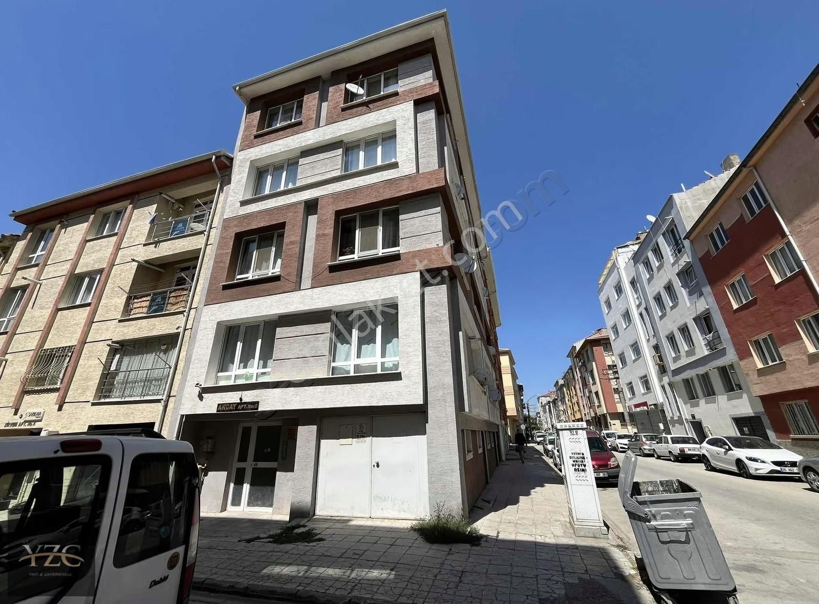 Yzg Yapıdan Çarşı Merkezde Kiralık Ayrı Mutfaklı Geniş Daire!!! - Görsel 7