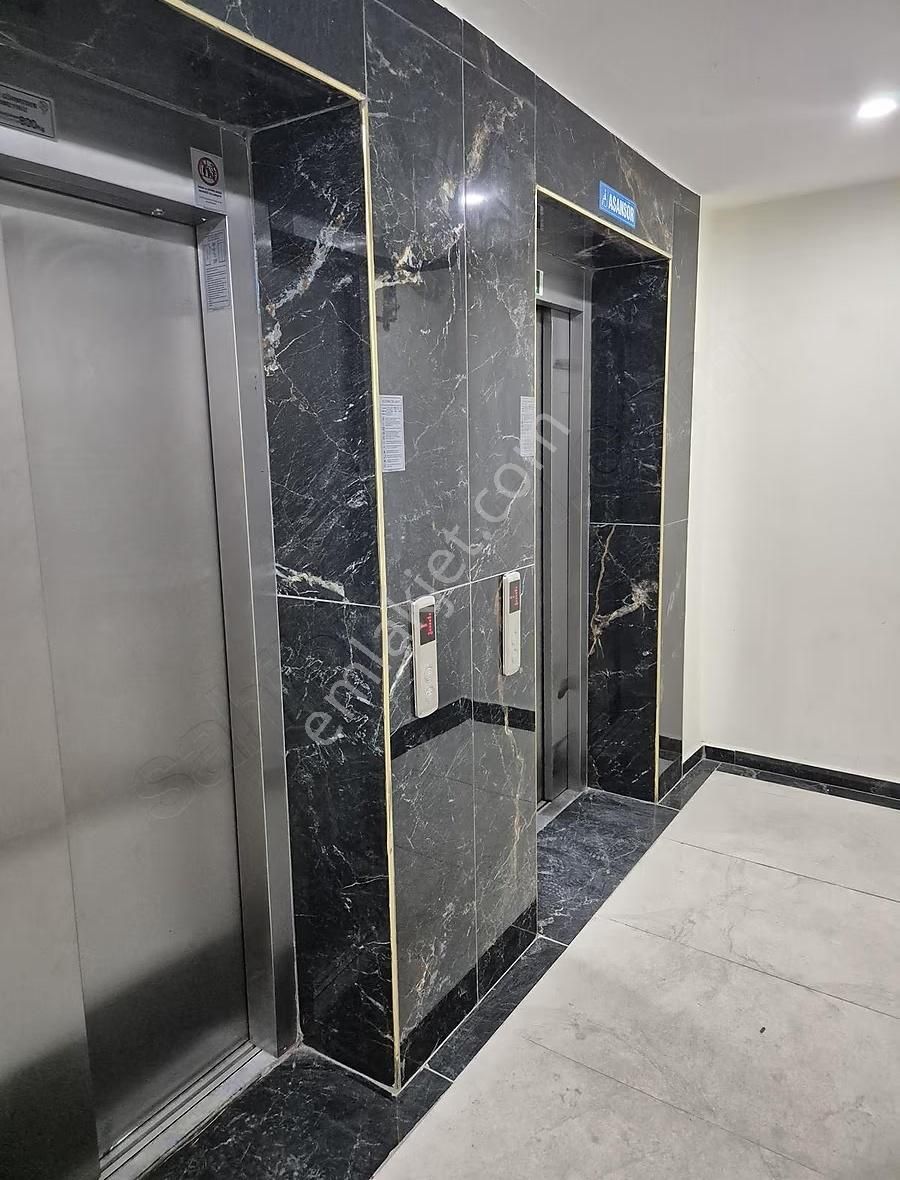 Bağlar Mah 2 Bloklu Lüks Sitede 3+1 Metroya Yürüme Mesafesinde - Görsel 21