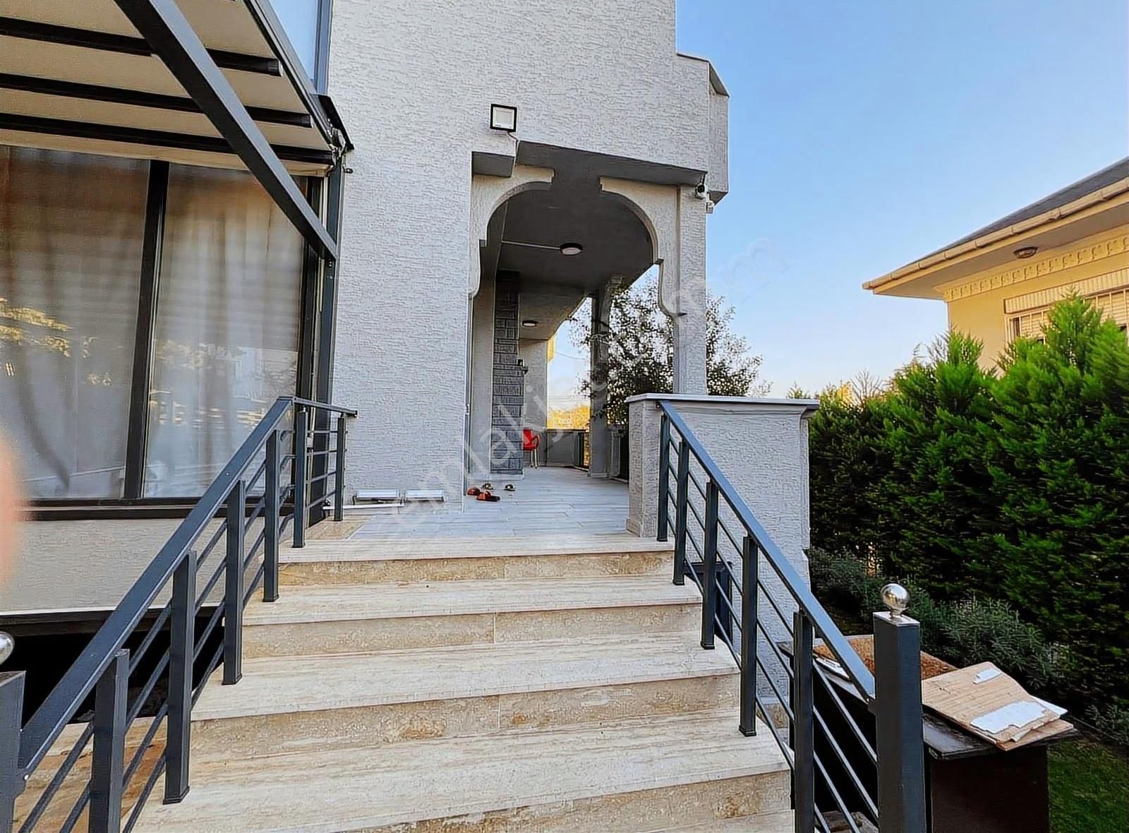 Pınartepe^de Müstakil Havuzlu Fuul Eşyalı Ultra Lüks Villa - Görsel 12