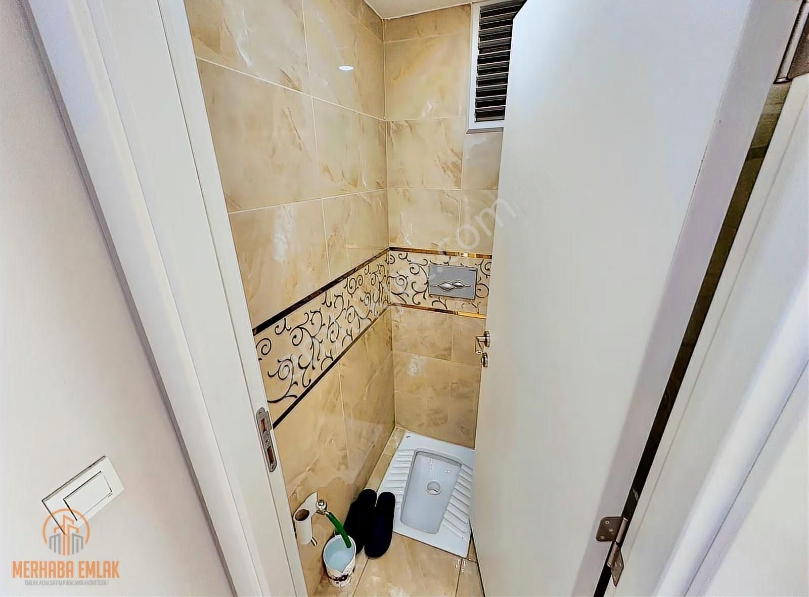 Forum İstanbula 5 Dakika Mesafede Kiralık 3+1 Geniş Daire - Görsel 3