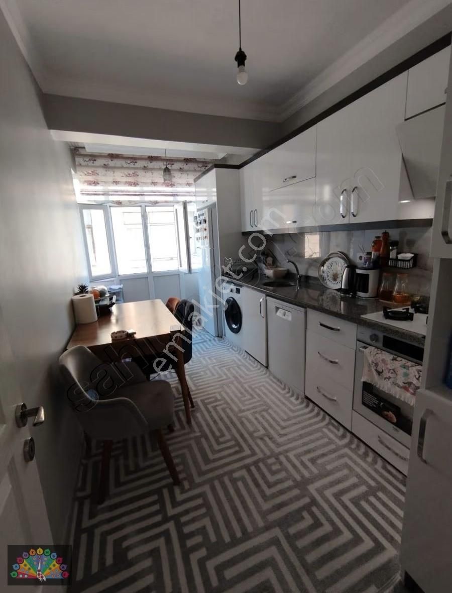 Aşağı Pazarci Mahallesi Satılık Fırsat Daire - Görsel 2