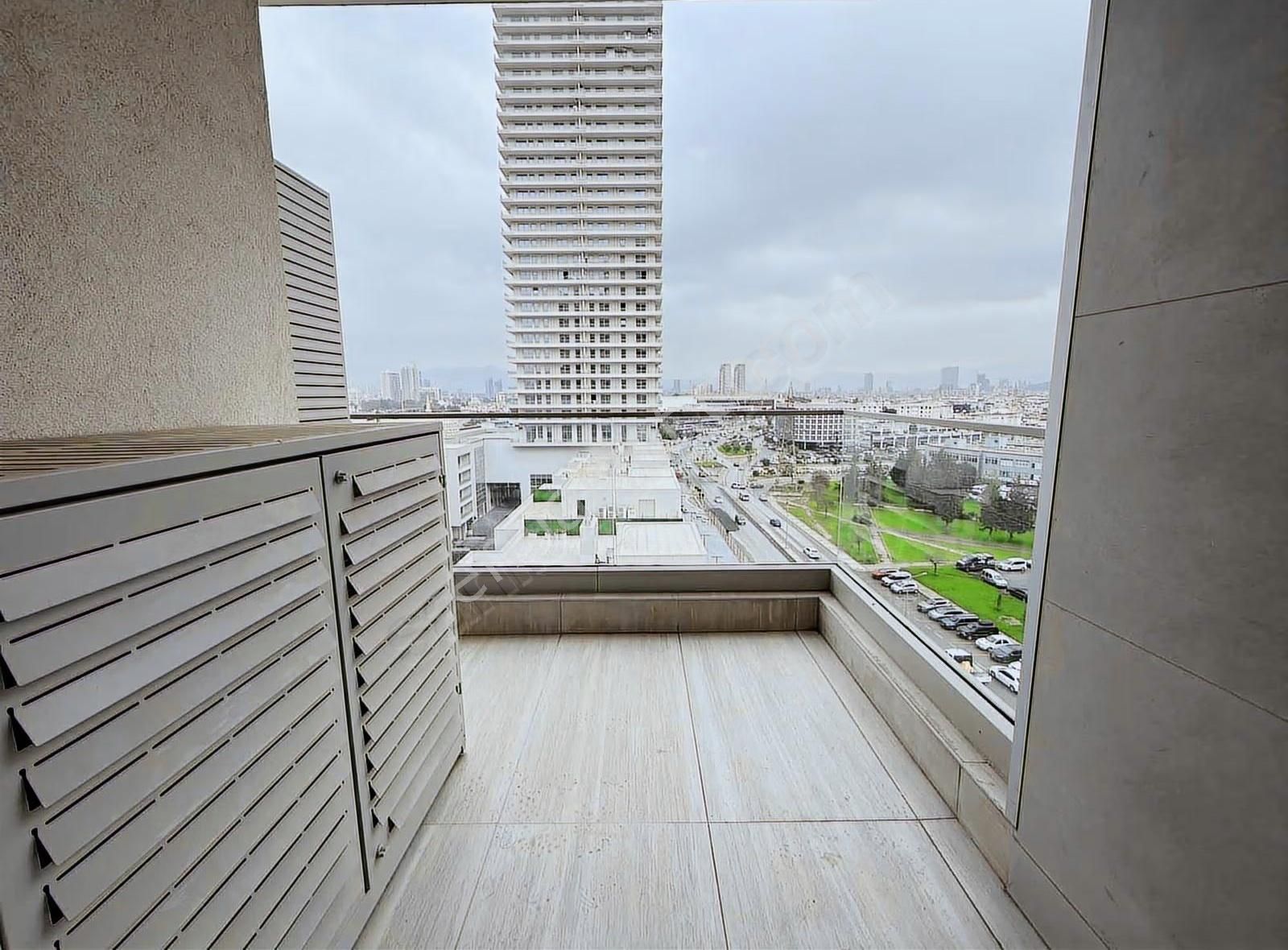 Konak Megapol Balkonlu Kiralık 2+1 Kdv Avantajlı Ofis - Görsel 11