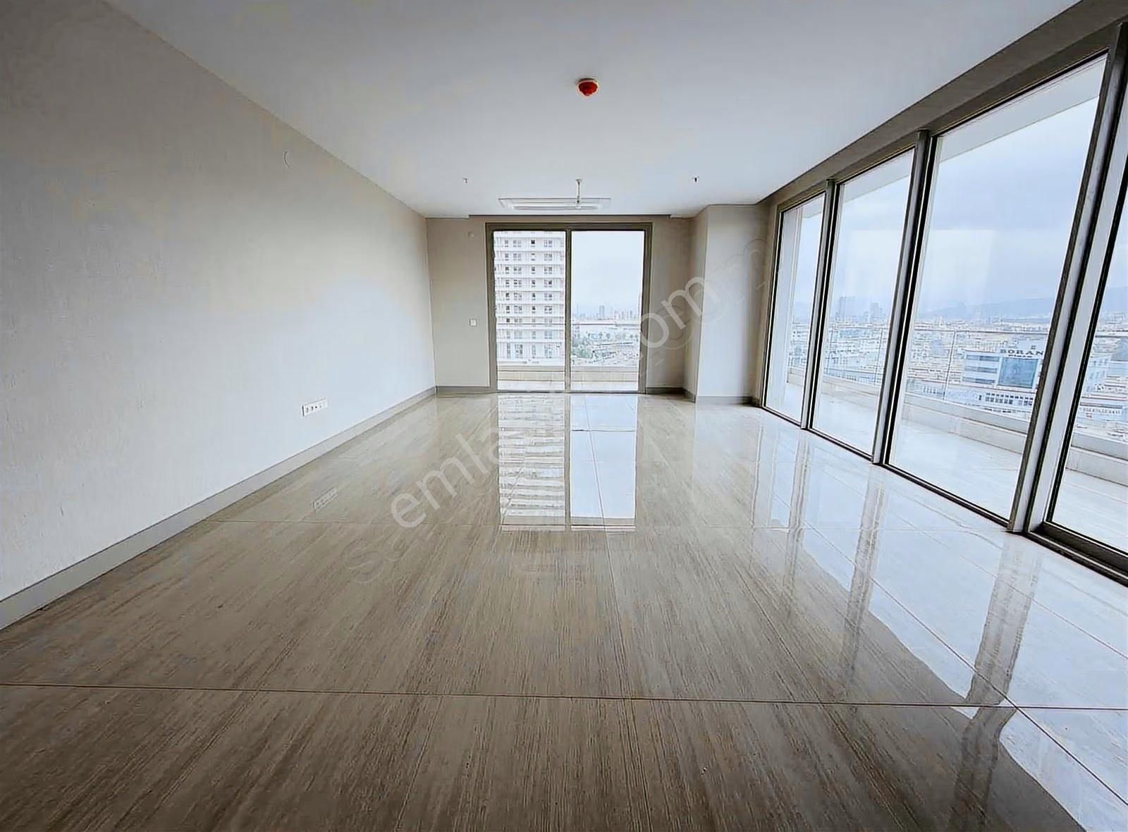 Konak Megapol Balkonlu Kiralık 2+1 Kdv Avantajlı Ofis - Görsel 2