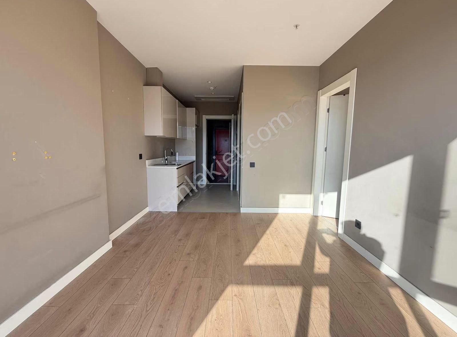 Yaşar Üni Yakını 1+1 Eşyasız Kiralık Daire - Görsel 3