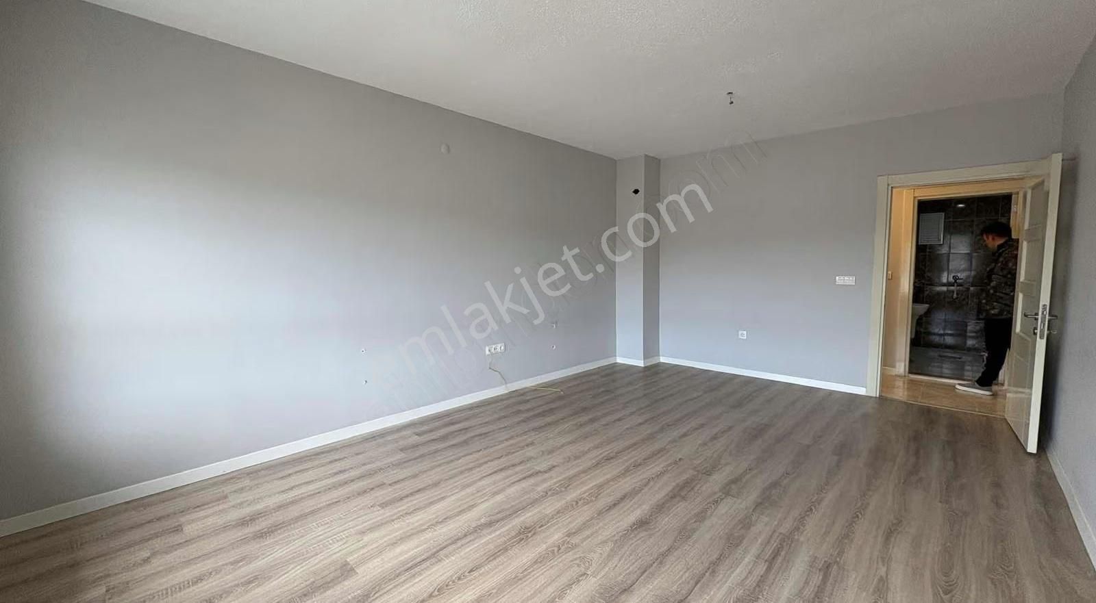 Reisdere Toki'de 3+1 Eşyasız Kiralık Daire - Görsel 9