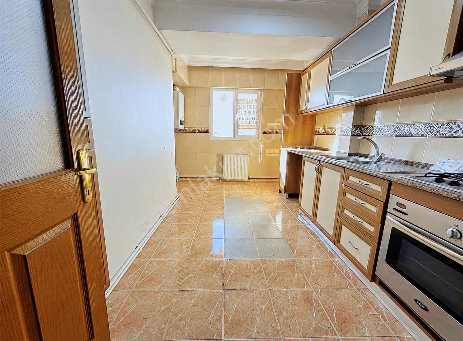 Bornova Kazımdirik Satılık Kapalı Otoparklı 4+1 Daire - Görsel 29