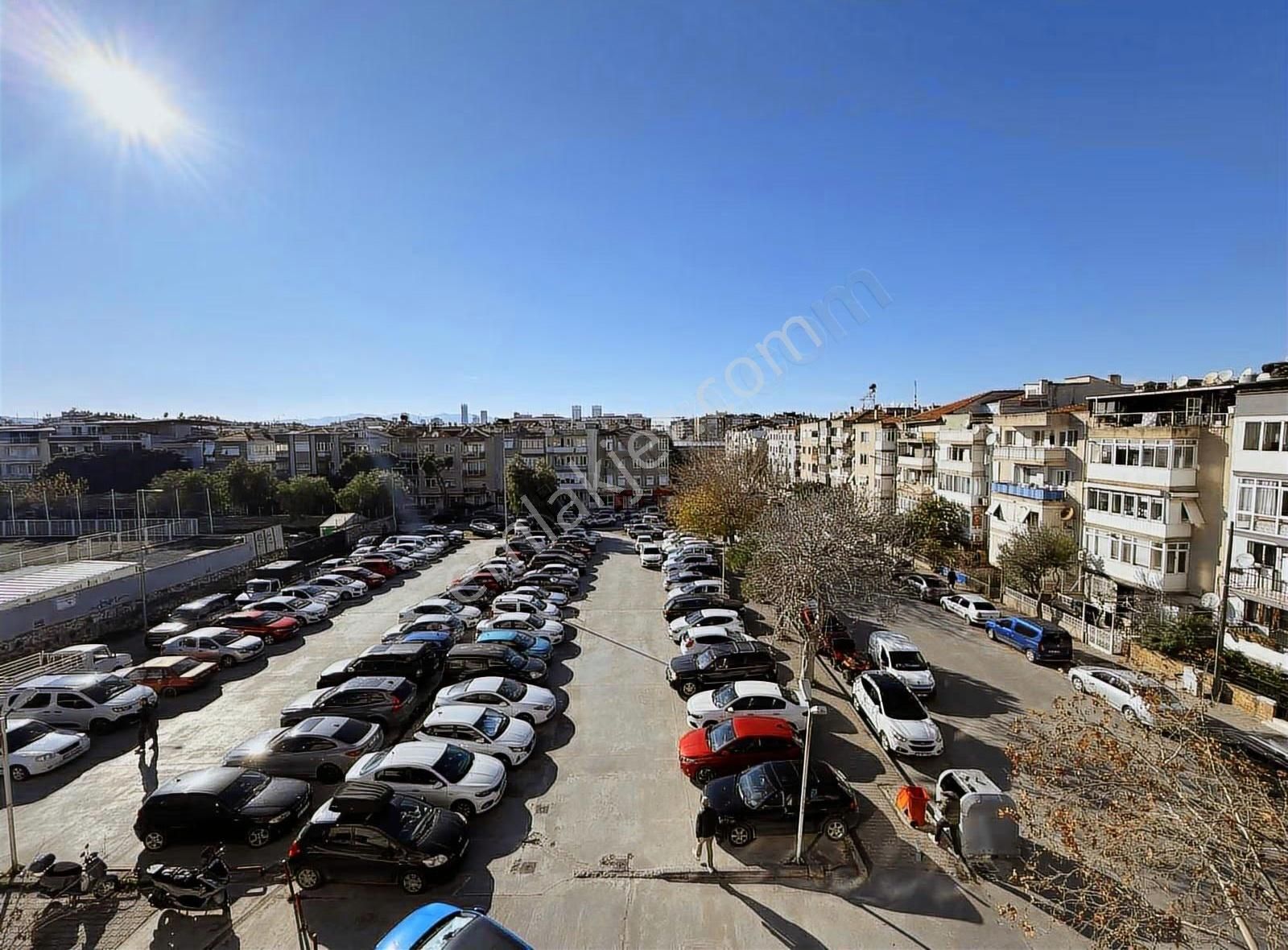 Bornova Kazımdirik Satılık Kapalı Otoparklı 4+1 Daire - Görsel 22