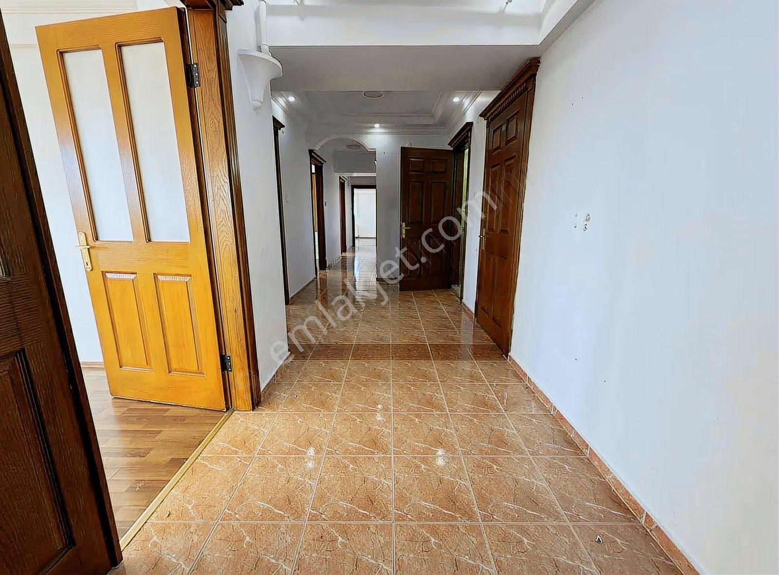 Bornova Kazımdirik Satılık Kapalı Otoparklı 4+1 Daire - Görsel 9