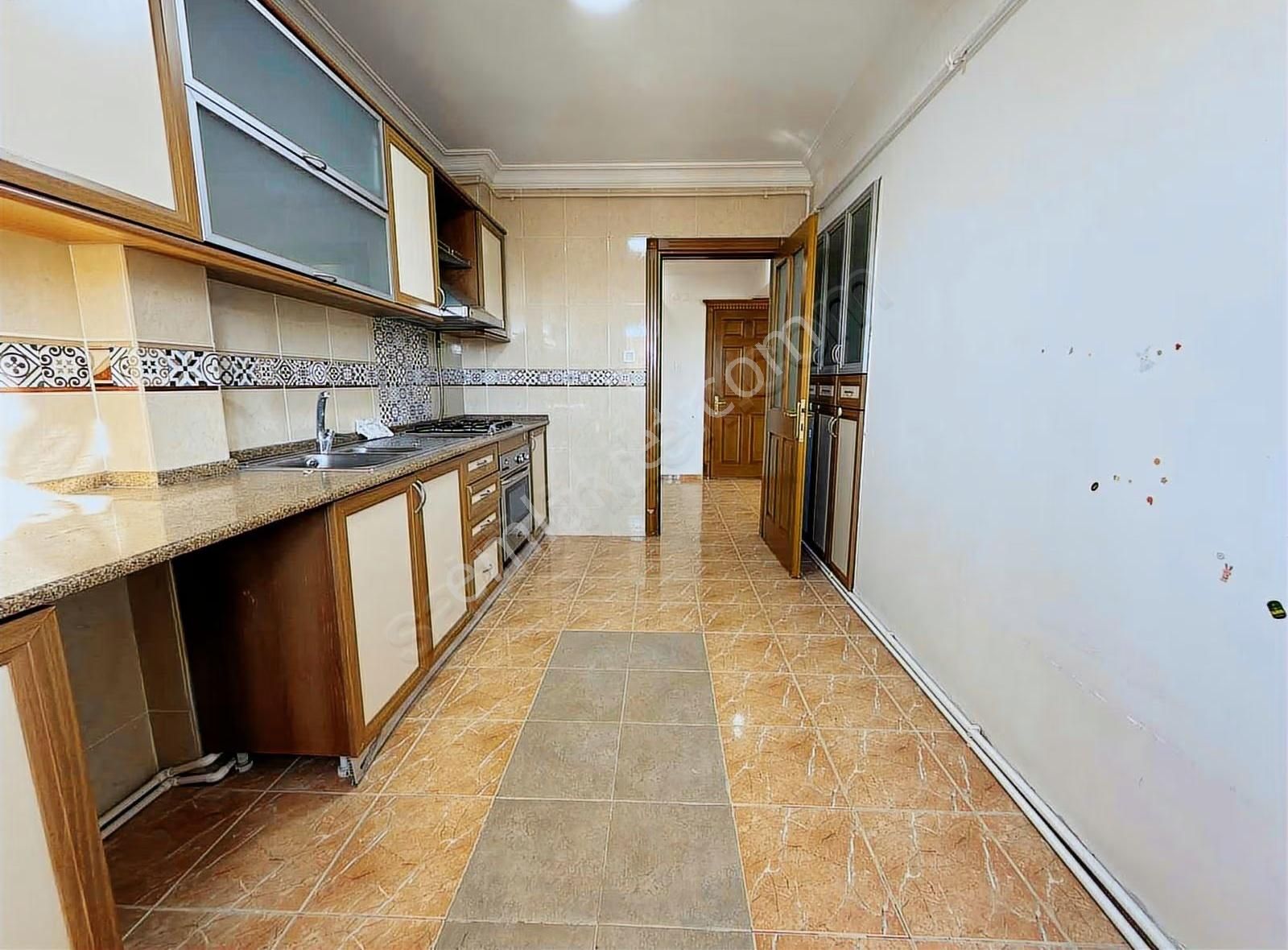 Bornova Kazımdirik Satılık Kapalı Otoparklı 4+1 Daire - Görsel 7