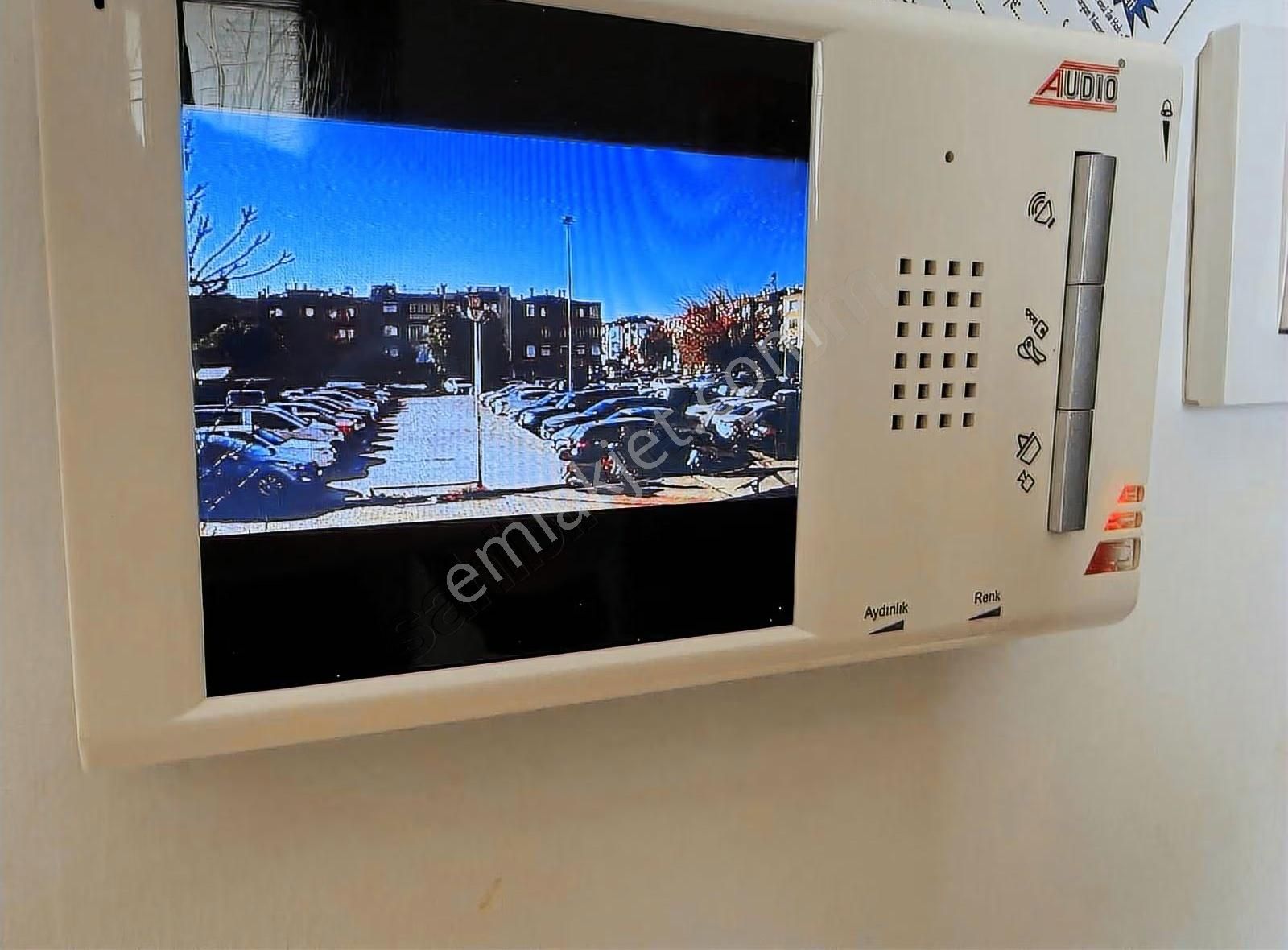 Bornova Kazımdirik Satılık Kapalı Otoparklı 4+1 Daire - Görsel 2