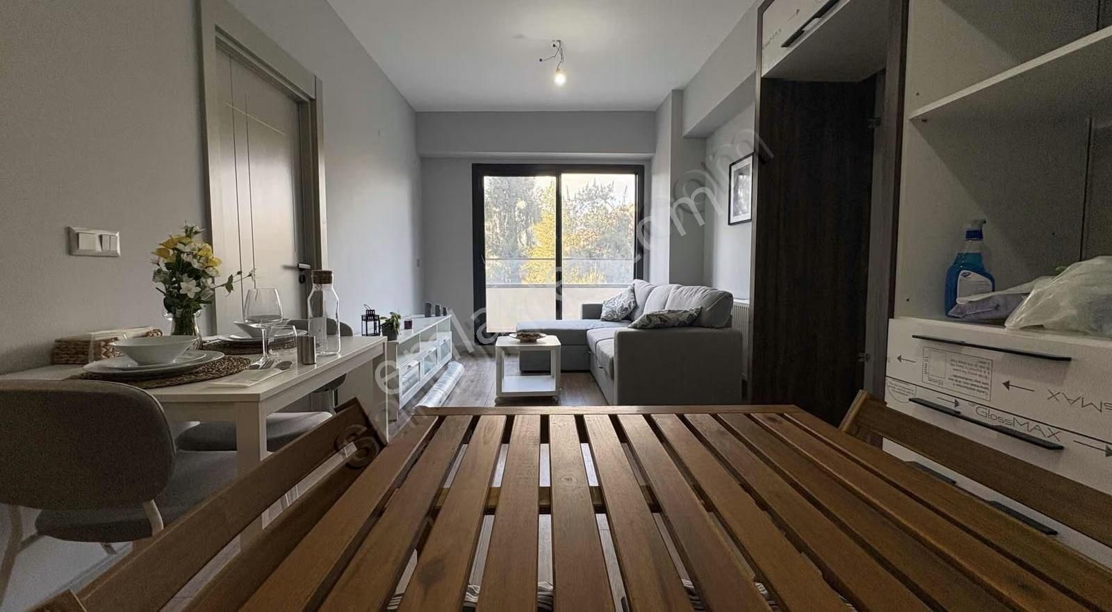 Park Yaşam Bornovada Sıfır, Full Eşyalı 1+1 Kiralık Daire - Görsel 4