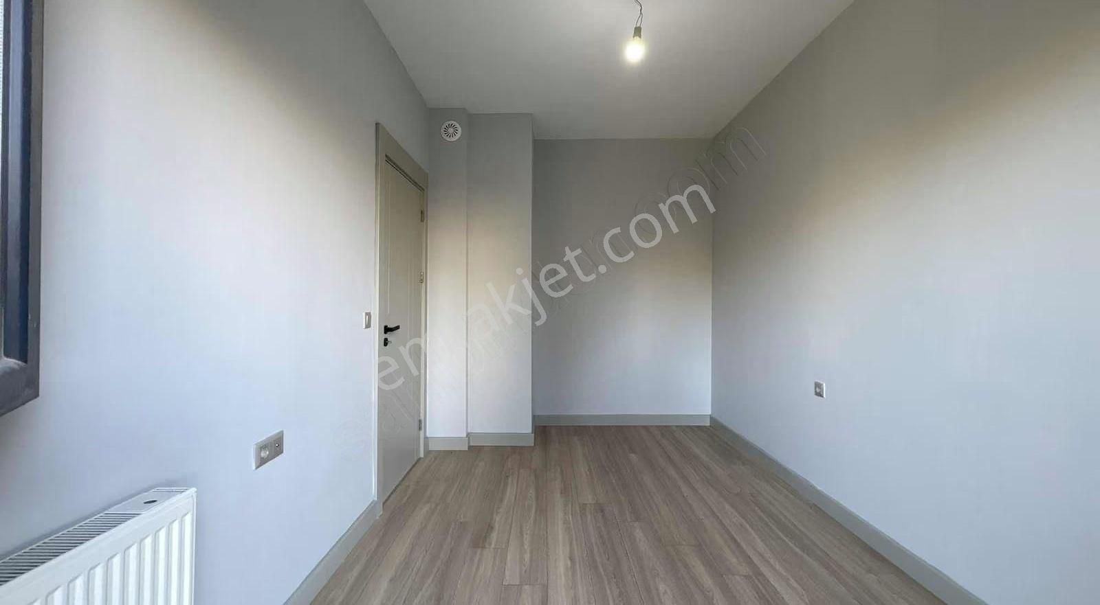 Park Yaşam Bornovada Sıfır, Full Eşyalı 1+1 Kiralık Daire - Görsel 5