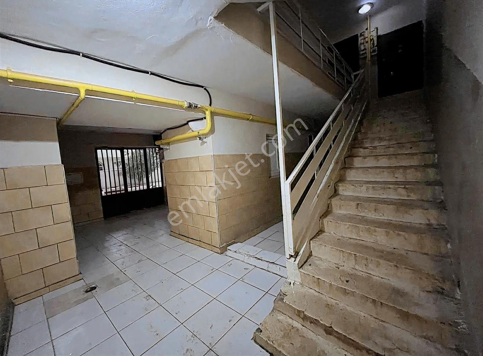 Cadde 17 Emlaktan Satılık 3+1 Karköprü Belediye Yanında Daire - Görsel 2