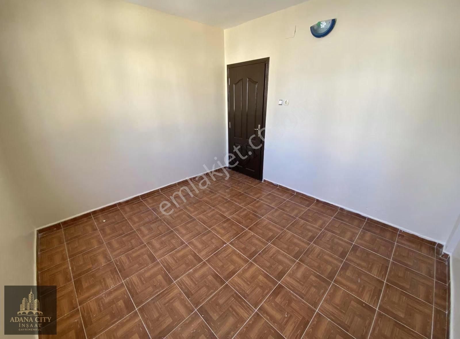 Gürselpaşada Türkmenbaşı Yürüme Mesafesinde Geniş Oturumlu Daire - Görsel 4