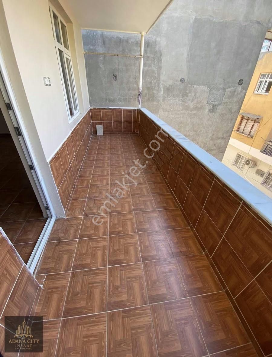 Gürselpaşada Türkmenbaşı Yürüme Mesafesinde Geniş Oturumlu Daire - Görsel 11