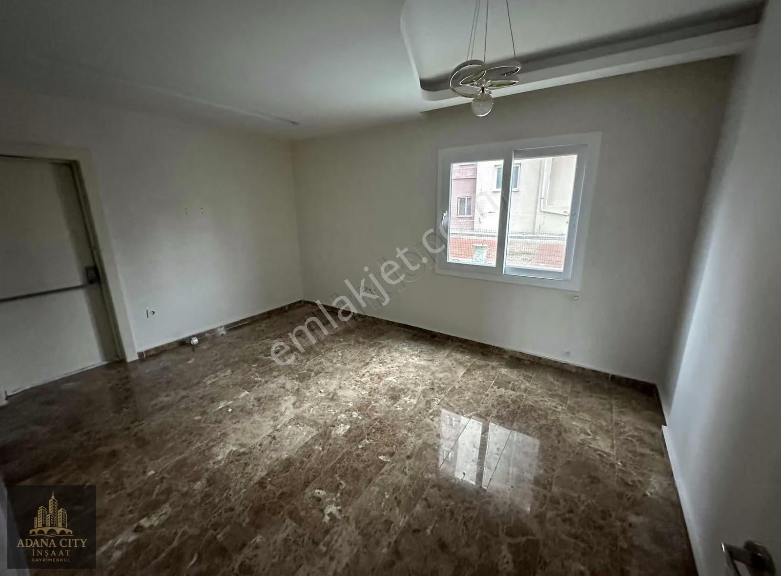 Osmangazi Mh. 2+1 Geniş Oturumlu Merkezi Konumda Satılık - Görsel 3