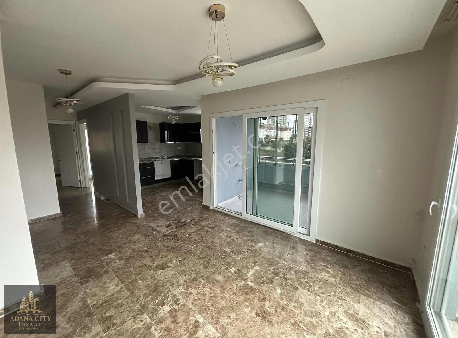 Osmangazi Mh. 2+1 Geniş Oturumlu Merkezi Konumda Satılık - Görsel 2